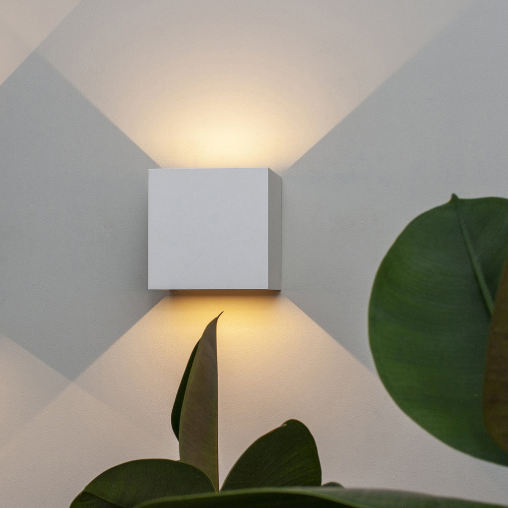 Mantra DAVOS vanjska zidna LED svjetiljka 12W 3000K IP54 100MM BIJELA