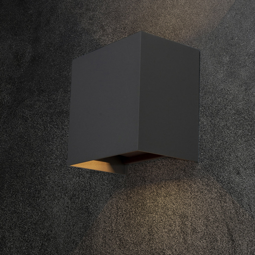 Mantra DAVOS vanjska zidna LED svjetiljka 20W 3000K IP65 150MM TAMNO SIVA