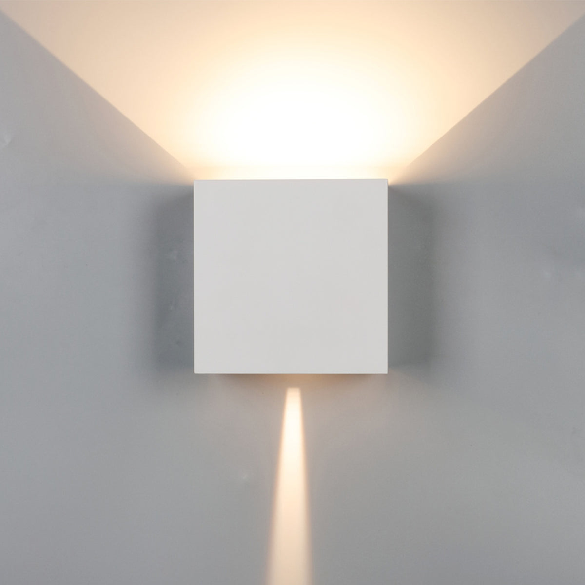 Mantra DAVOS vanjska zidna LED svjetiljka 20W 3000K IP65 150MM BIJELA