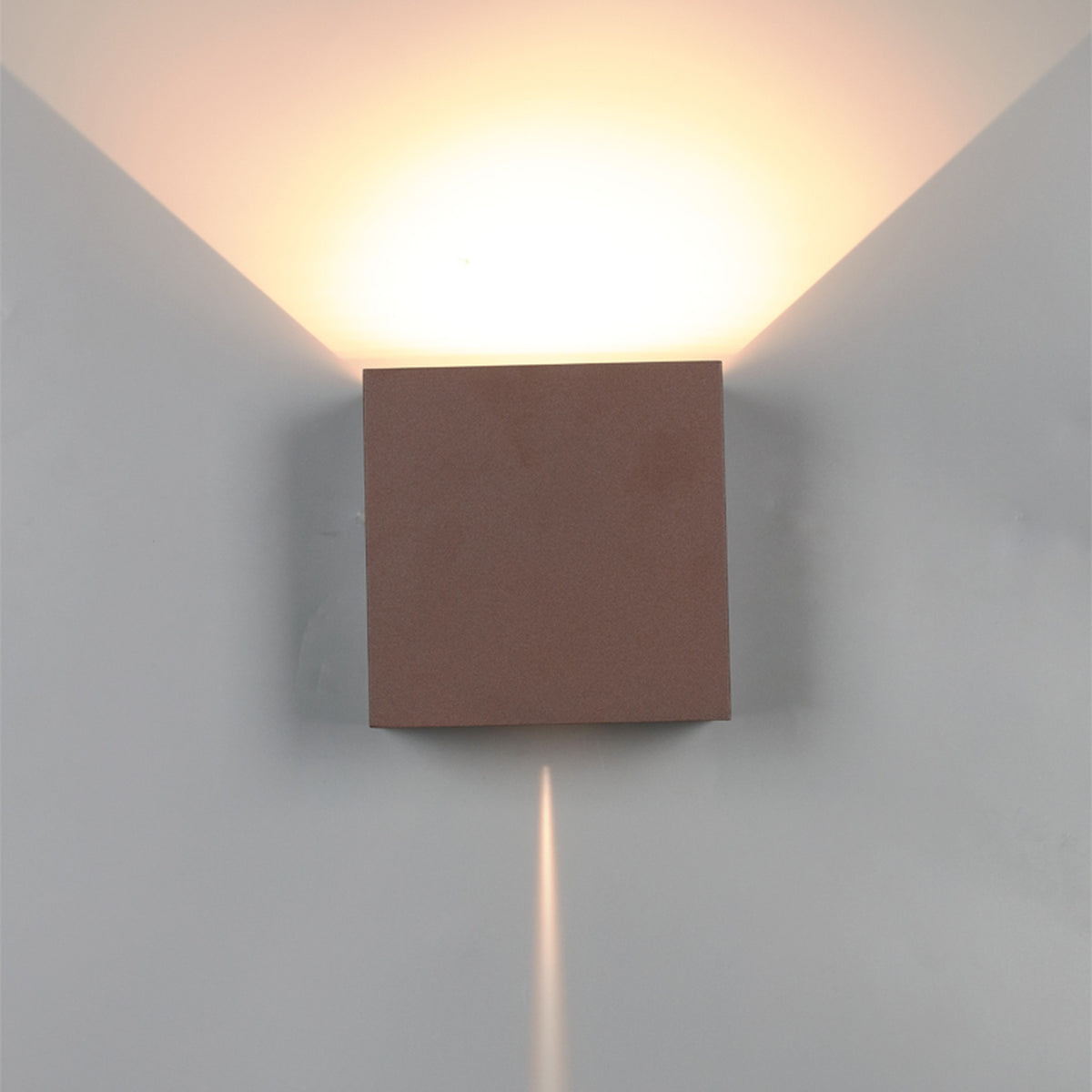 Mantra DAVOS vanjska zidna LED svjetiljka 20W 4000K IP65 150MM SMEĐA