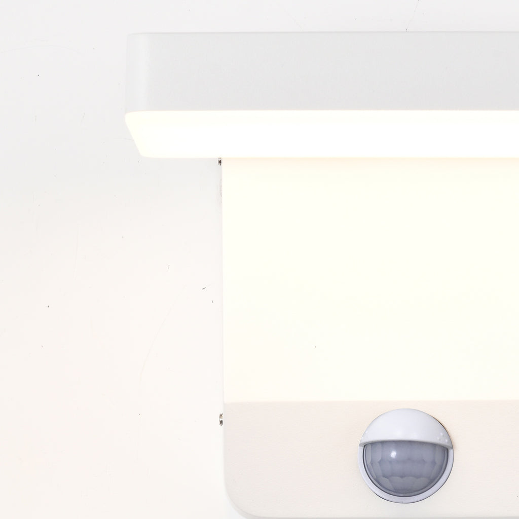 Mantra COOPER vanjska zidna LED svjetiljka sa senzorom 20W 3000K IP54 178MM BIJELA