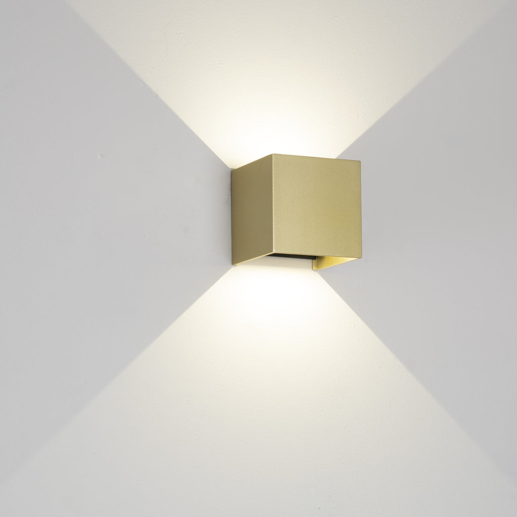 Mantra DAVOS vanjska zidna LED svjetiljka 12W 3000K IP54 100MM ZLATNA