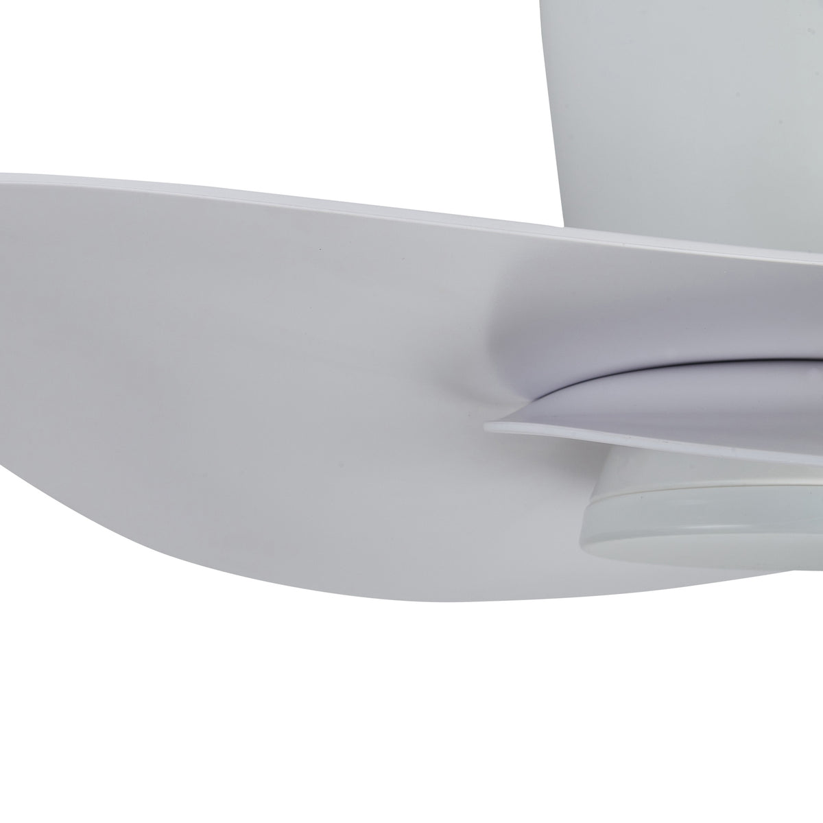 Mantra NENUFAR stropni LED ventilator 74cm BIJELI