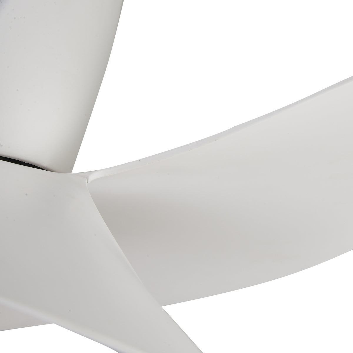Mantra ONA stropni LED ventilator 70cm BIJELI
