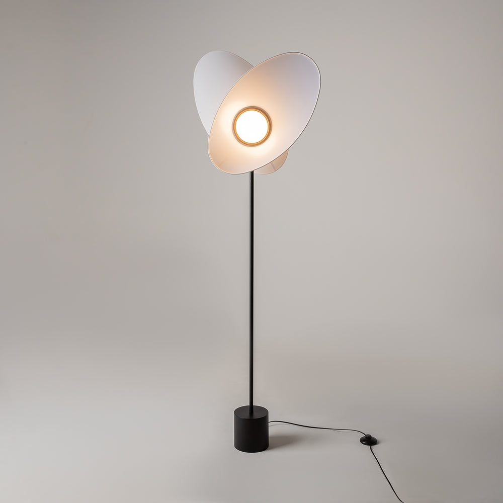 LED dimabilna podna svjetiljka Evolution 12W 3000K bijela/crna