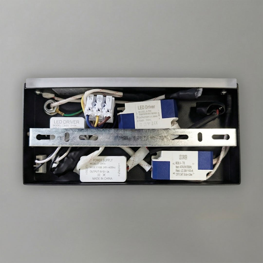 Noćna lampa s policom SHELF Led 4W+5W+2W lijeva Crna
